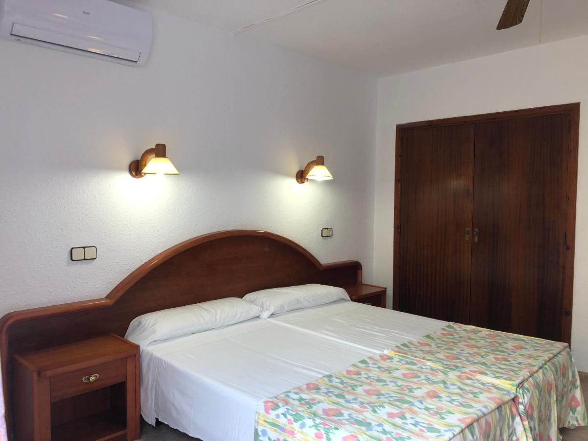 Hostal De La Caravel-La Cala d'Or  Luaran gambar