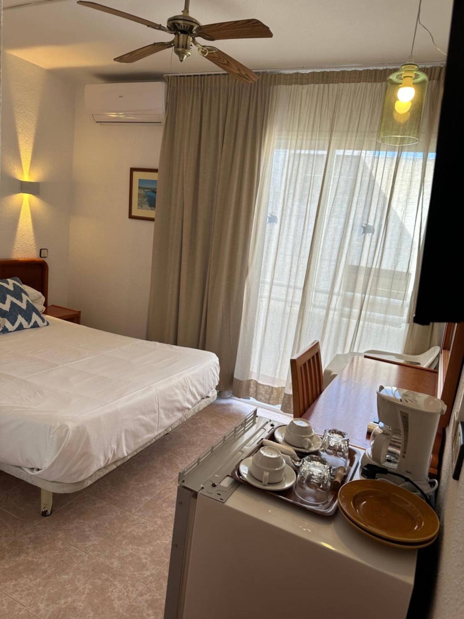 Hostal De La Caravel-La Cala d'Or  Luaran gambar
